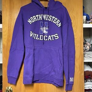 Men’s Northwestern Wildcats Sweatshirt.